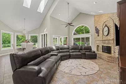 1973 W Alex Bell Road, Dayton, OH 45459 - Photo 16