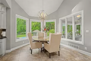 1973 West Alex Bell Road, Dayton, OH 45459 - Photo 18