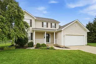 818 Nue Way Dr, Lebanon, OH 45036 - Photo 2