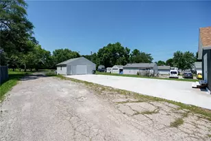 708 N Market St, Troy, OH 45373 - Photo 38