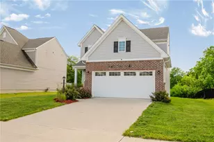 1015 Colonial Way, Dayton, OH 45424 - Photo 4