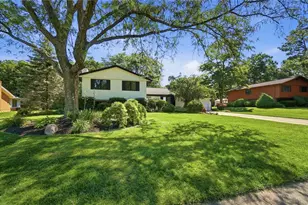 8220 Paragon Rd, Washington Twp, OH 45458 - Photo 2