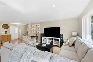 8220 Paragon Rd, Washington Twp, OH 45458 - Photo 10