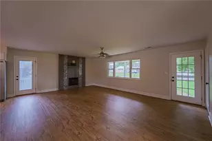 270 Kinsey Rd, Xenia Twp, OH 45385 - Photo 8