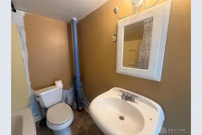 1718 Suman Avenue, Dayton, OH 45403 - Photo 20