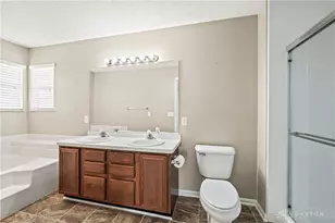 908 Cambridge Cir, Troy, OH 45373 - Photo 30