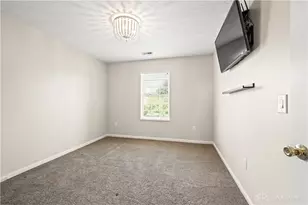 908 Cambridge Cir, Troy, OH 45373 - Photo 36