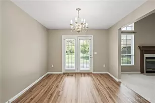 908 Cambridge Cir, Troy, OH 45373 - Photo 12
