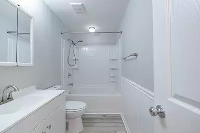 3636 Charlotte Mill Drive, West Carrollton, OH 45439 - Photo 10
