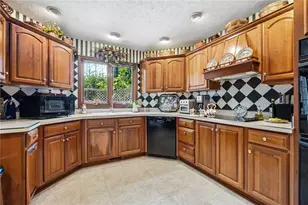 2534 Oakmoor Ln, Miami Township, OH 45459 - Photo 20
