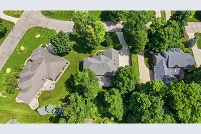 2534 Oakmoor Lane, Miami Township, OH 45459 - Photo 2