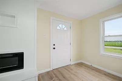 9106 Franklin Madison Road, Franklin Twp, OH 45327 - Photo 8