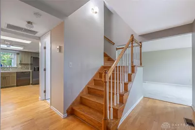 7072 Cliffstone Drive, Huber Heights, OH 45424 - Photo 2