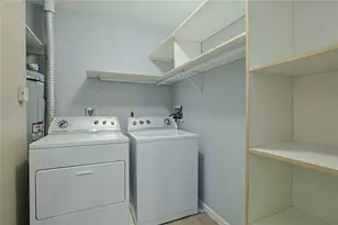 6635 Brigham Sq, Centerville, OH 45459 - Photo 22