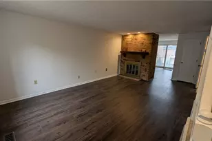 2633 S Kings Arms Cir, Centerville, OH 45440 - Photo 2