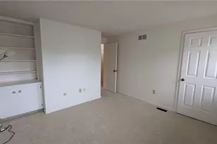 2633 S Kings Arms Cir, Centerville, OH 45440 - Photo 16