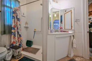 1302 N Yellow Springs St, Springfield, OH 45504 - Photo 6