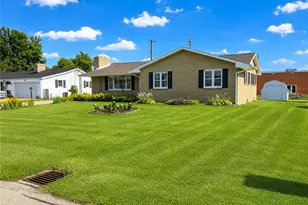 14 Greeneview Dr, Jamestown, OH 45335 - Photo 2