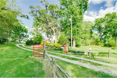 68 W Yellow Springs-Fairfield Road, Yellow Springs Vlg, OH 45387 - Photo 42
