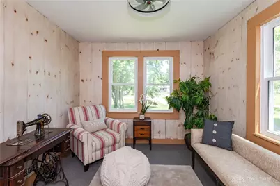 945 S Linden Avenue, Miamisburg, OH 45342 - Photo 8