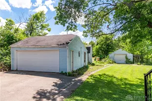 945 S Linden Ave, Miamisburg, OH 45342 - Photo 36