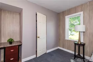 945 S Linden Ave, Miamisburg, OH 45342 - Photo 16