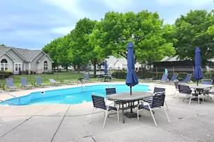 9664 Belfry Ct, Washington Twp, OH 45458 - Photo 2