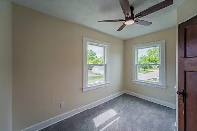 258 E Siebenthaler Avenue, Dayton, OH 45405 - Photo 30