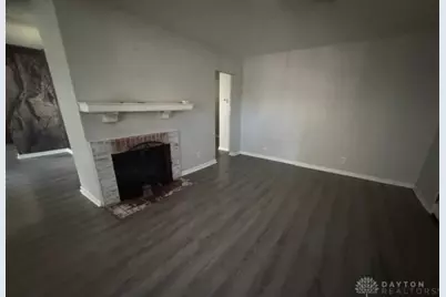 122 Cole Avenue, Miamisburg, OH 45342 - Photo 2