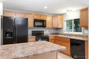 238 Bellaire Dr, Fairborn, OH 45324 - Photo 10