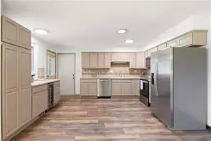 3059 Windmill Dr, Beavercreek, OH 45432 - Photo 8