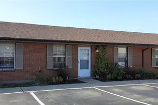 758 Royal Ridge Dr, West Carrollton, OH 45449 - Photo 1