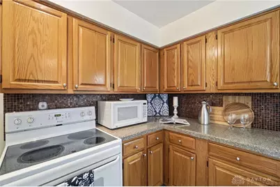 1611 Garwood Drive, Dayton, OH 45432 - Photo 20