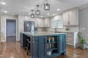 105 Heatherwoode Cir, Springboro, OH 45066 - Photo 16