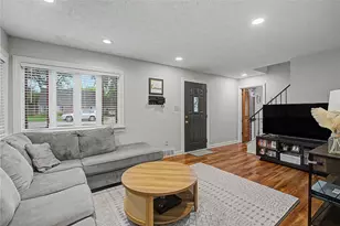3904 Villanova Dr, Dayton, OH 45429 - Photo 4