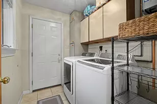 3904 Villanova Dr, Dayton, OH 45429 - Photo 10