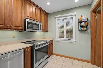 3904 Villanova Drive, Dayton, OH 45429 - Photo 8