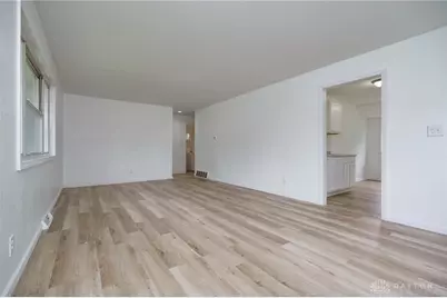 42 Stubbs Drive, Dayton, OH 45426 - Photo 2
