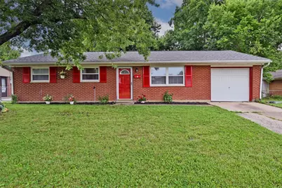 136 Bronwood Street, New Lebanon, OH 45345 - Photo 1