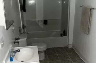 2218 Rugby Rd, Dayton, OH 45406 - Photo 8
