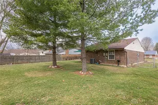 7994 Rustic Woods Dr, Huber Heights, OH 45424 - Photo 20