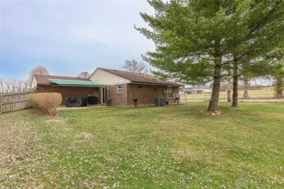 7994 Rustic Woods Drive, Huber Heights, OH 45424 - Photo 20