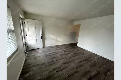 5103 Nebraska, Huber Heights, OH 45424 - Photo 4