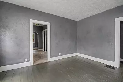 225 Elmhurst Road, Dayton, OH 45417 - Photo 8