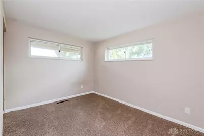 5415 Mangold Drive, Huber Heights, OH 45424 - Photo 30