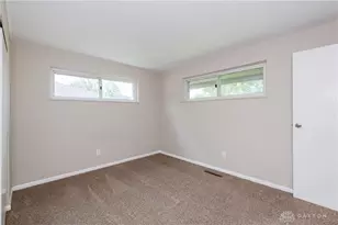 5415 Mangold Dr, Huber Heights, OH 45424 - Photo 24