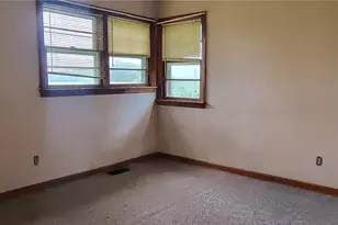 4455 E Kitridge Rd, Bath Twp, OH 45424 - Photo 22