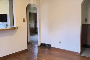 4455 E Kitridge Rd, Bath Twp, OH 45424 - Photo 16