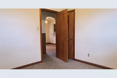 4455 E Kitridge Road, Bath Twp, OH 45424 - Photo 20