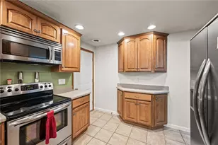 2718 Bahns Dr, Beavercreek, OH 45434 - Photo 14